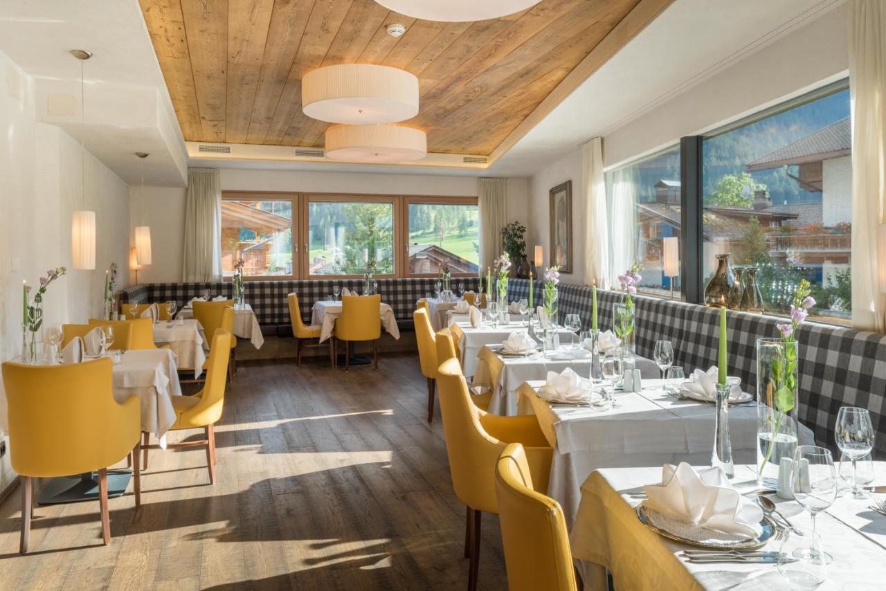 Alpenwellnesshotel St. Veit Sexten Ngoại thất bức ảnh
