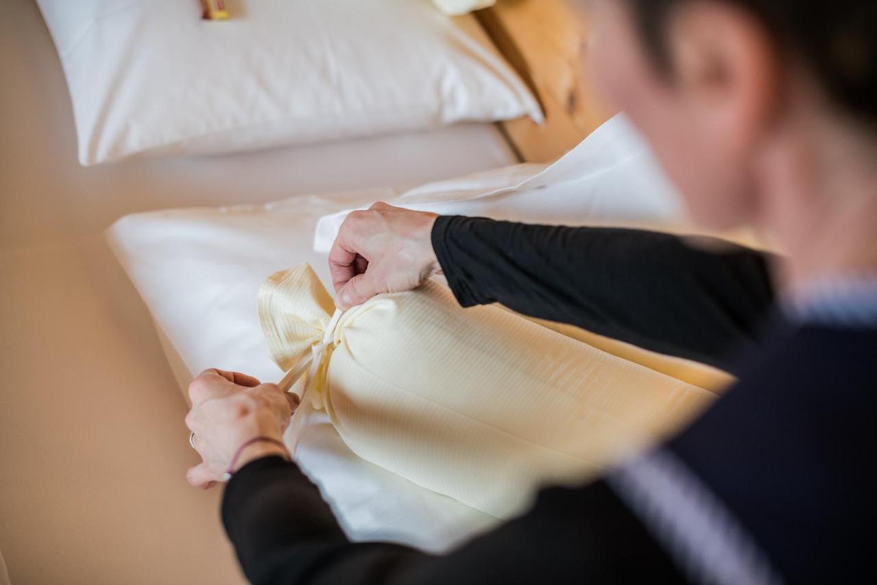 Alpenwellnesshotel St. Veit Sexten Ngoại thất bức ảnh